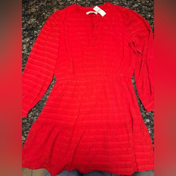 LOFT Dresses & Skirts - Loft Holiday